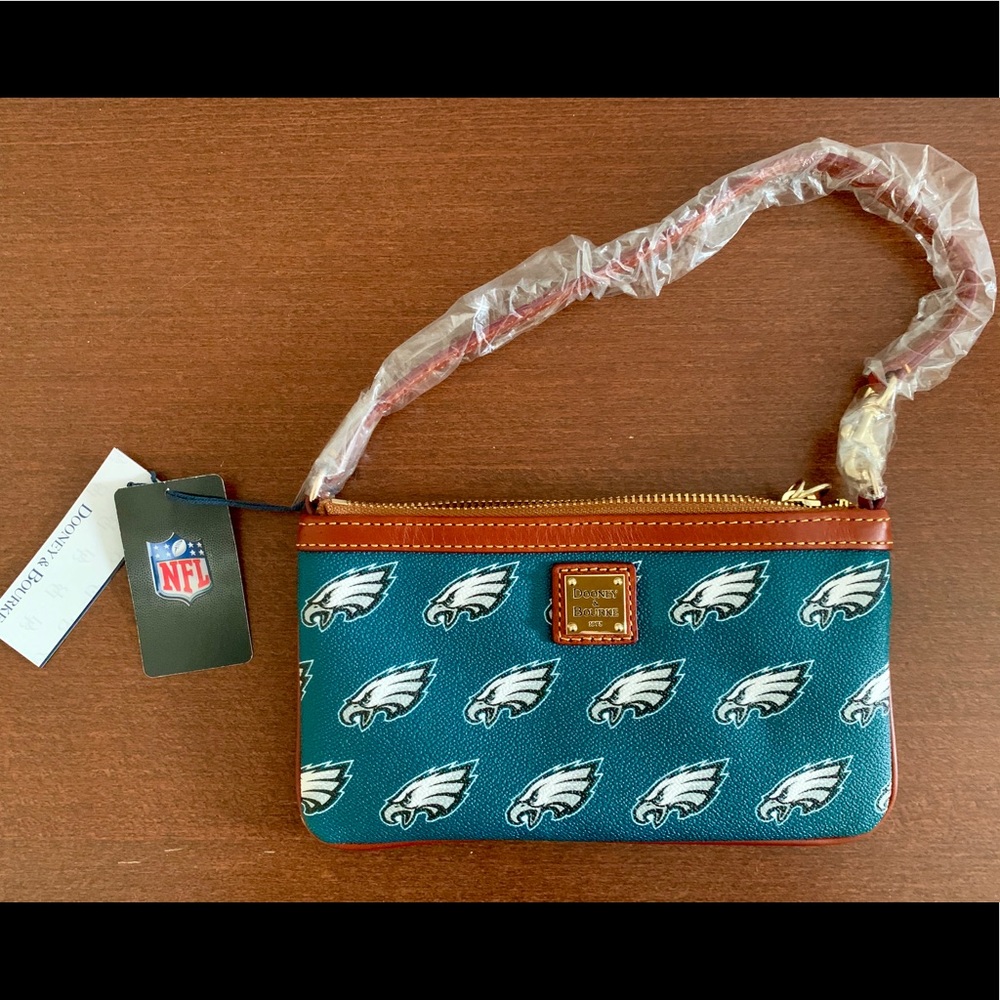 Dooney & Bourke Eagles Slim Wristlet